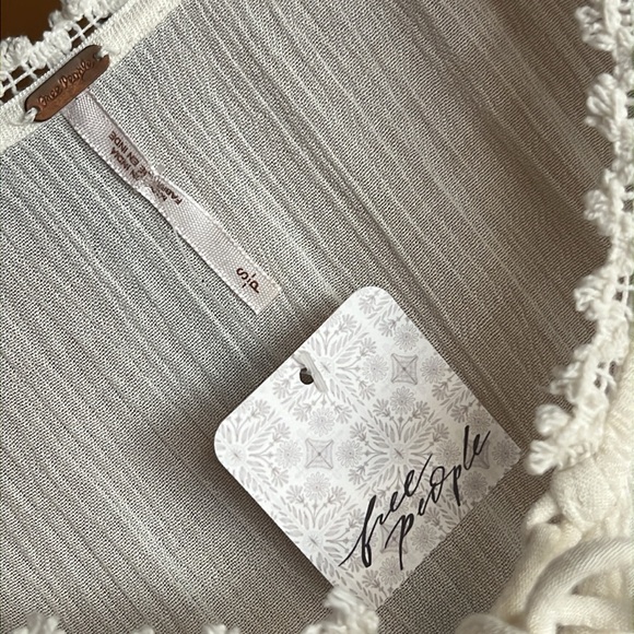 FREE PEOPLE Romance Of The Rose Top - Picture 11 of 15